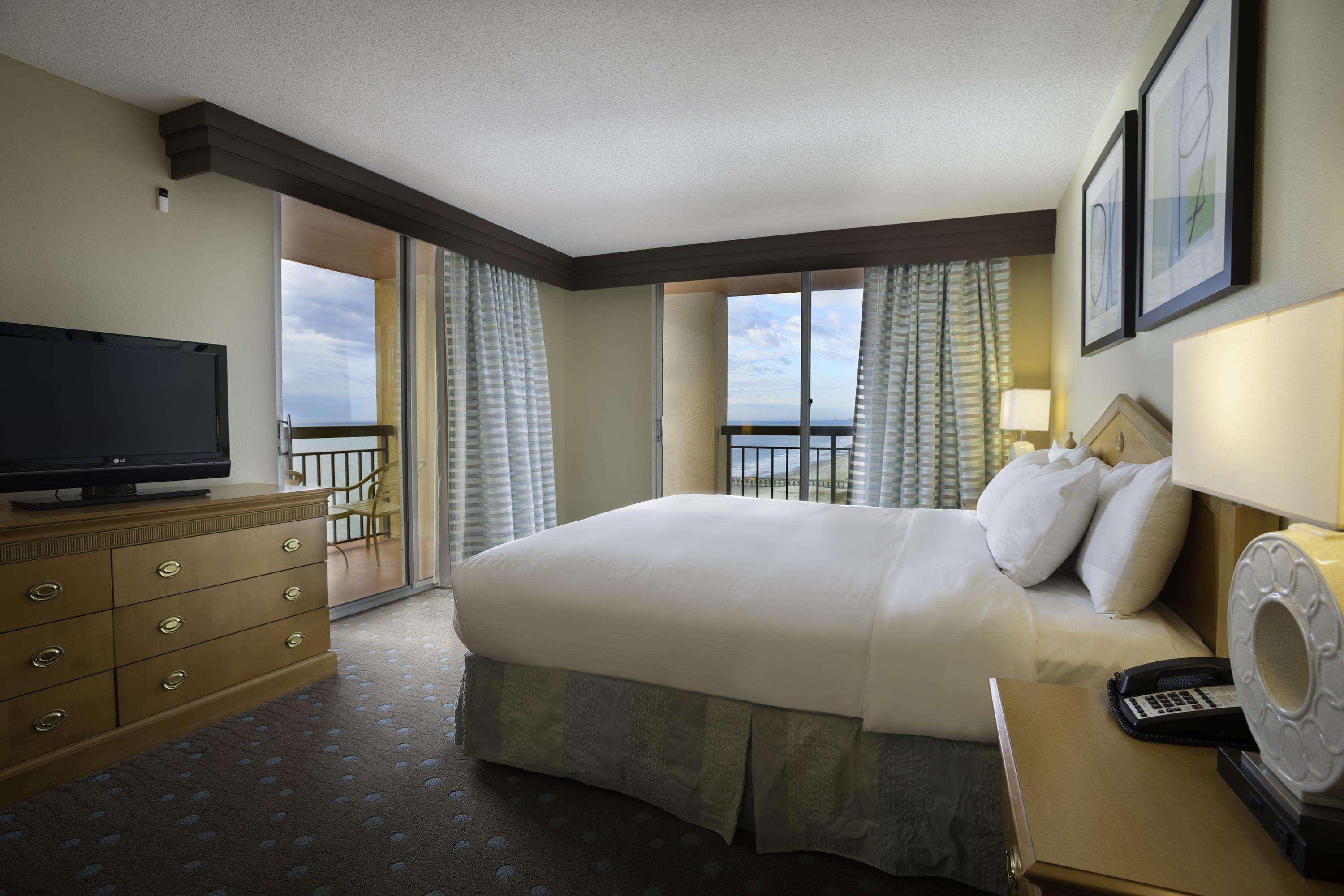 Embassy By Hilton Myrtle Oceanfront Resort