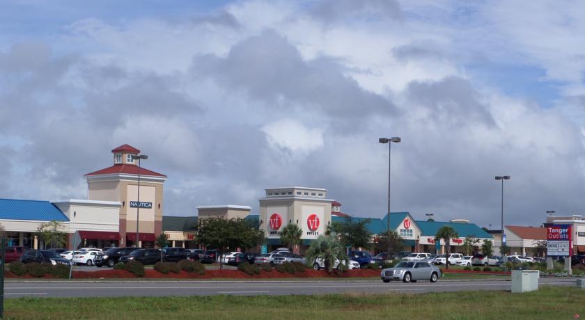 Hotel Sleep Near Outlets