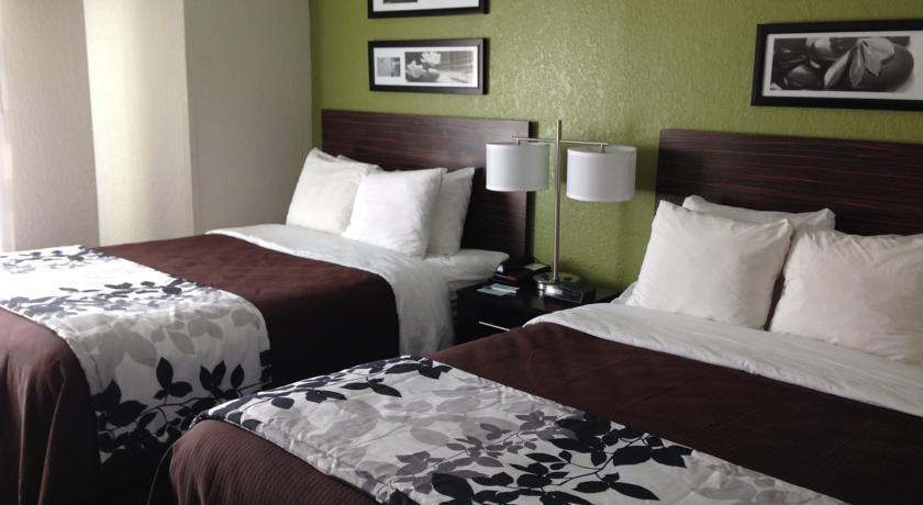 Hotel Sleep Near Outlets