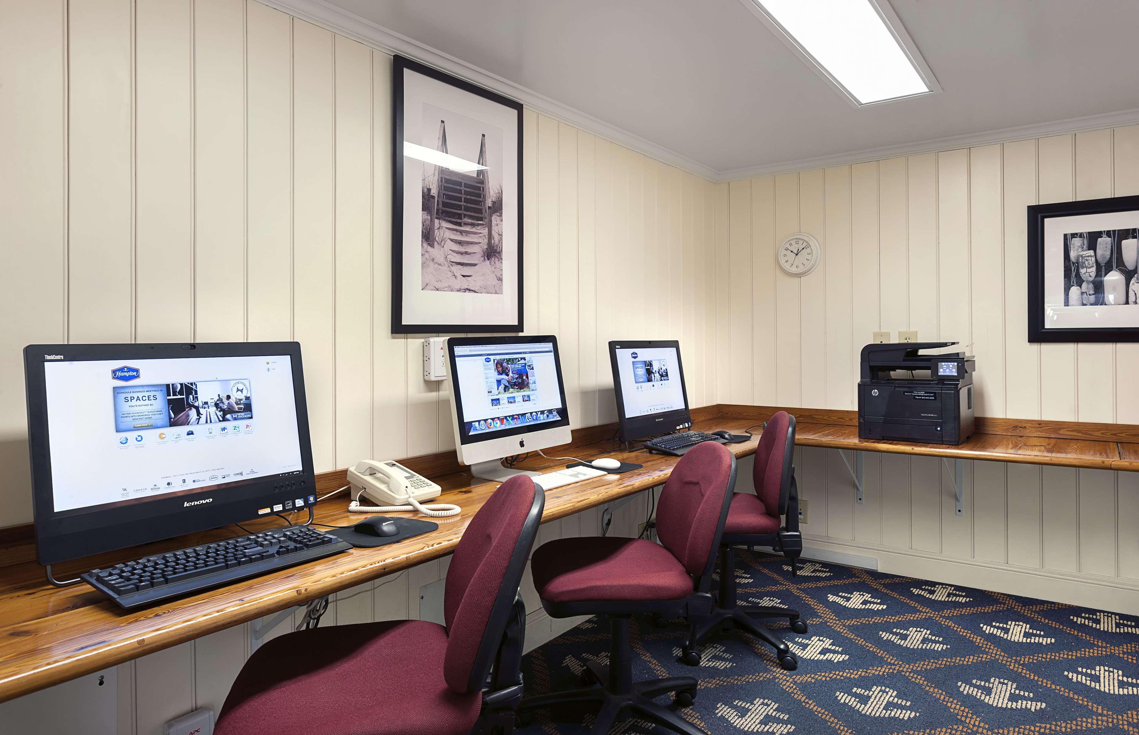 Hampton & Oceanfront Hotel 3*