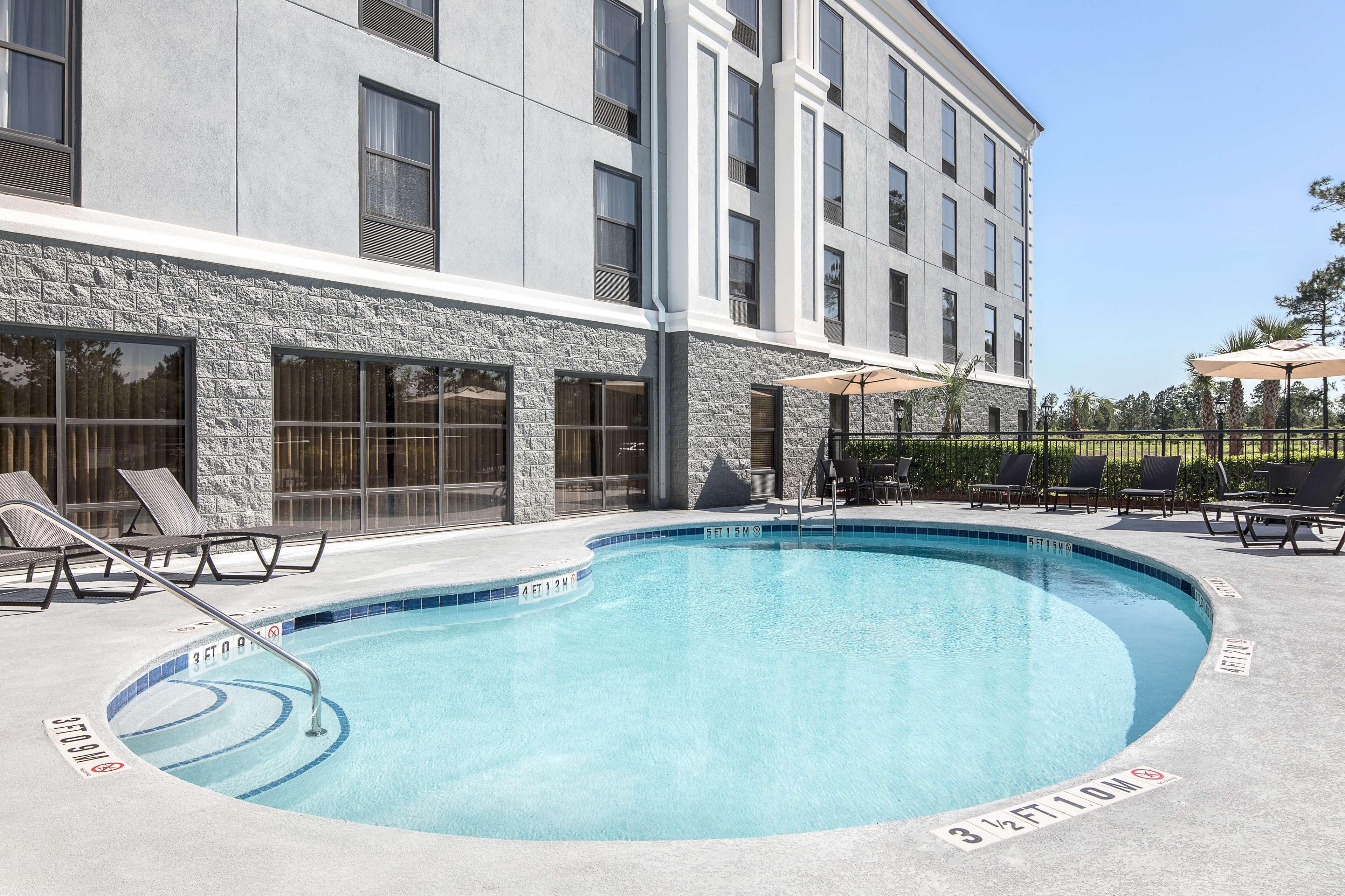 Hampton Myrtle West Hotel 3*