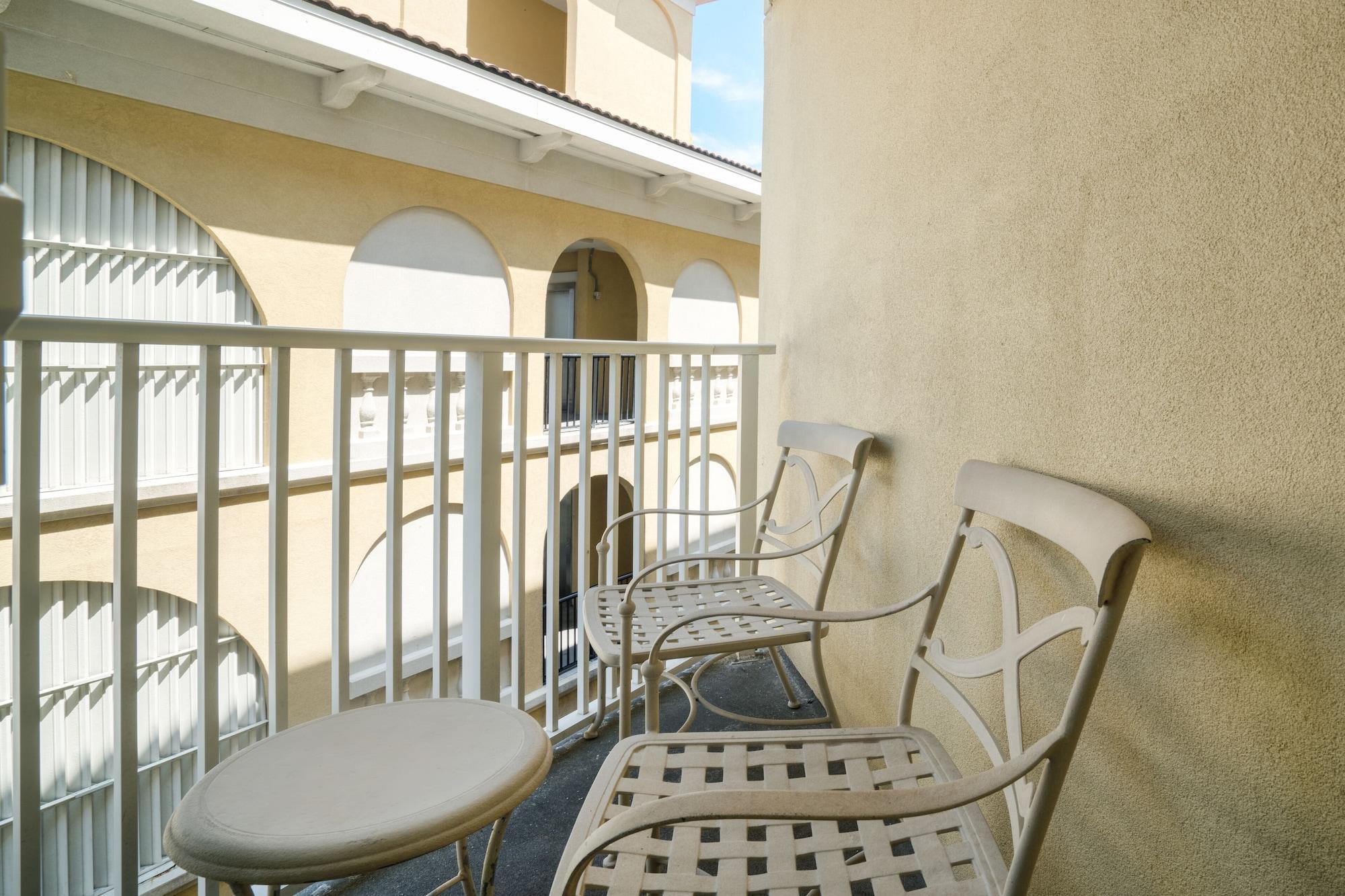 Palette Myrtle Hotel 2*