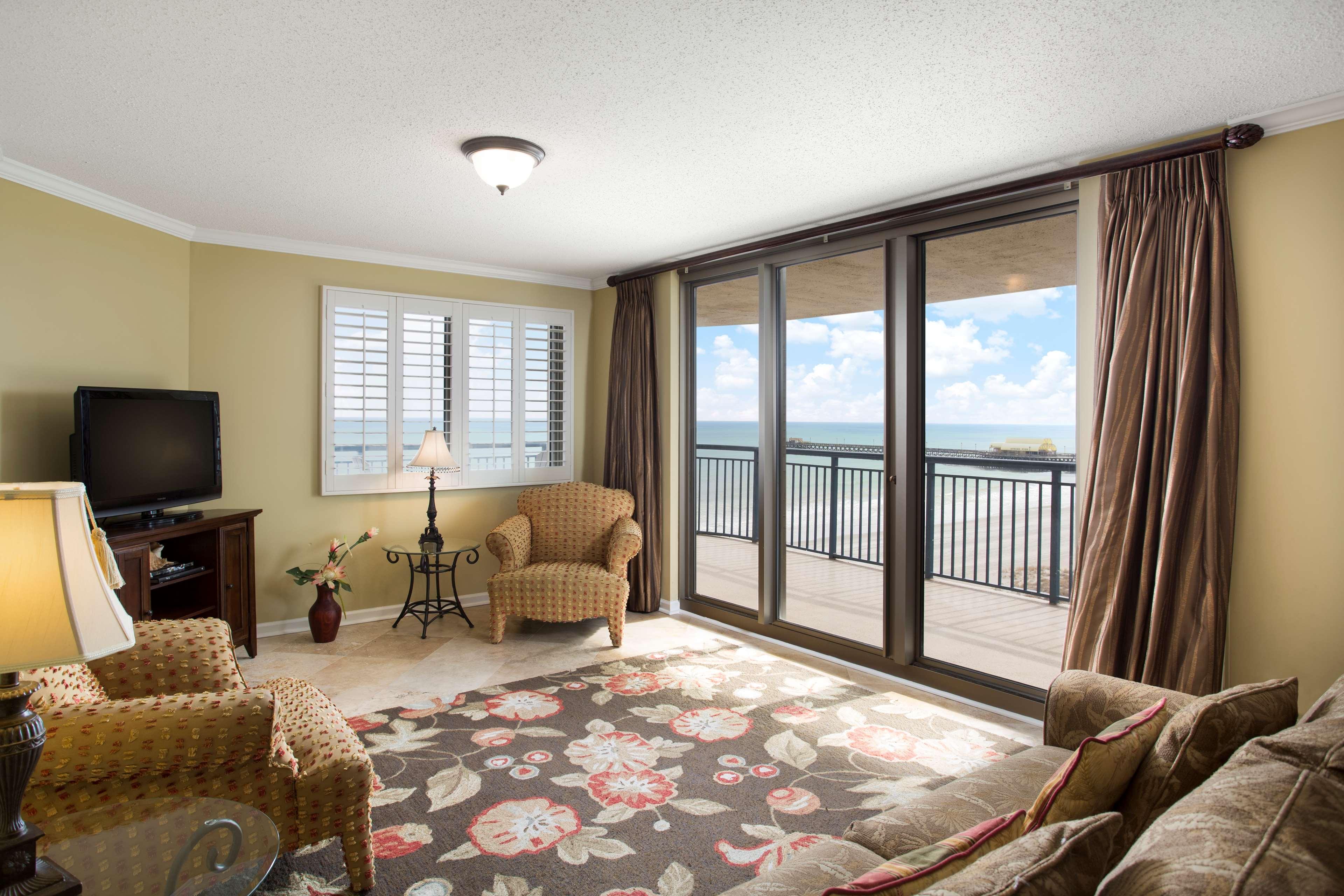 Resort Embassy By Hilton Myrtle Oceanfront 4*