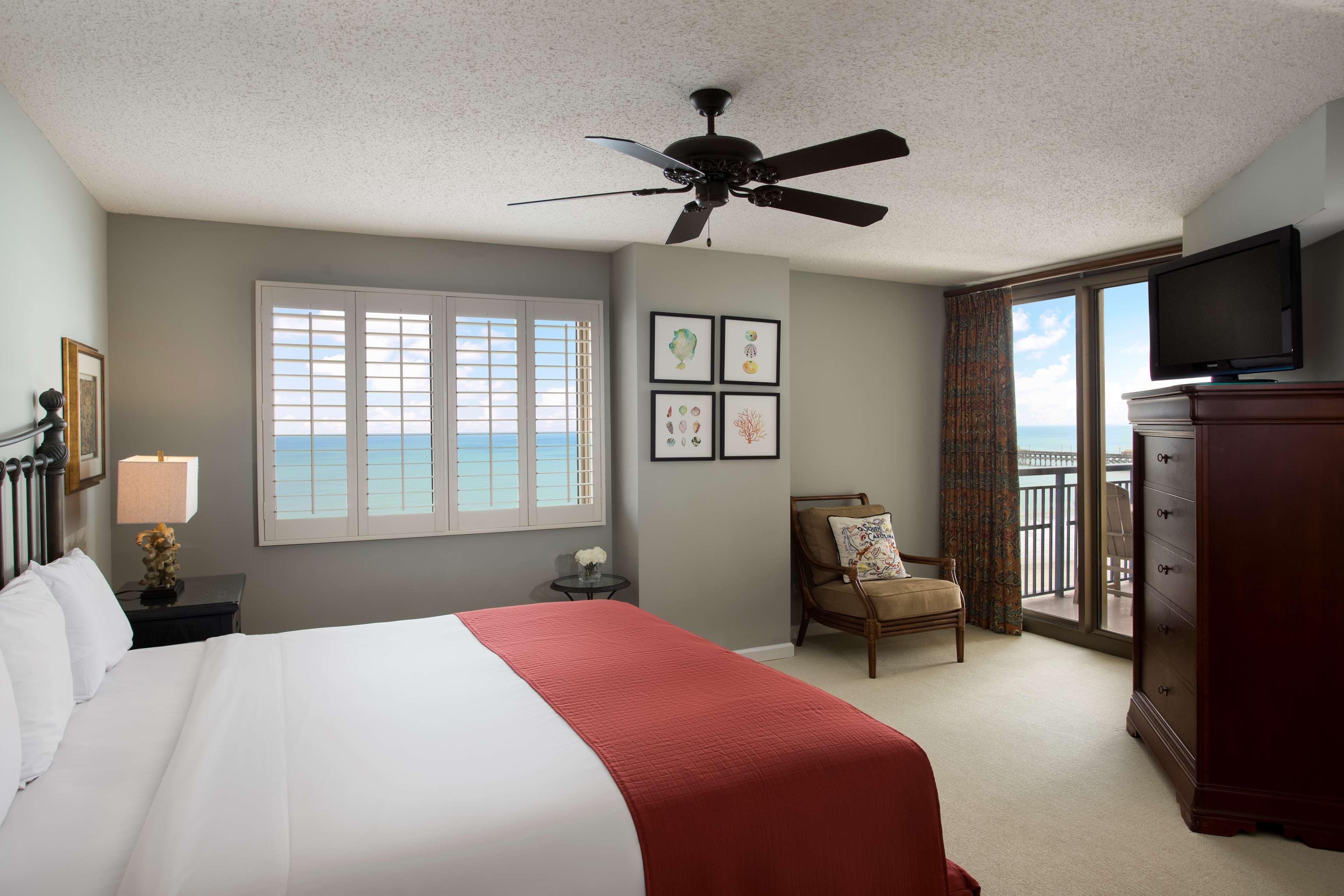 Embassy By Hilton Myrtle Oceanfront 4*