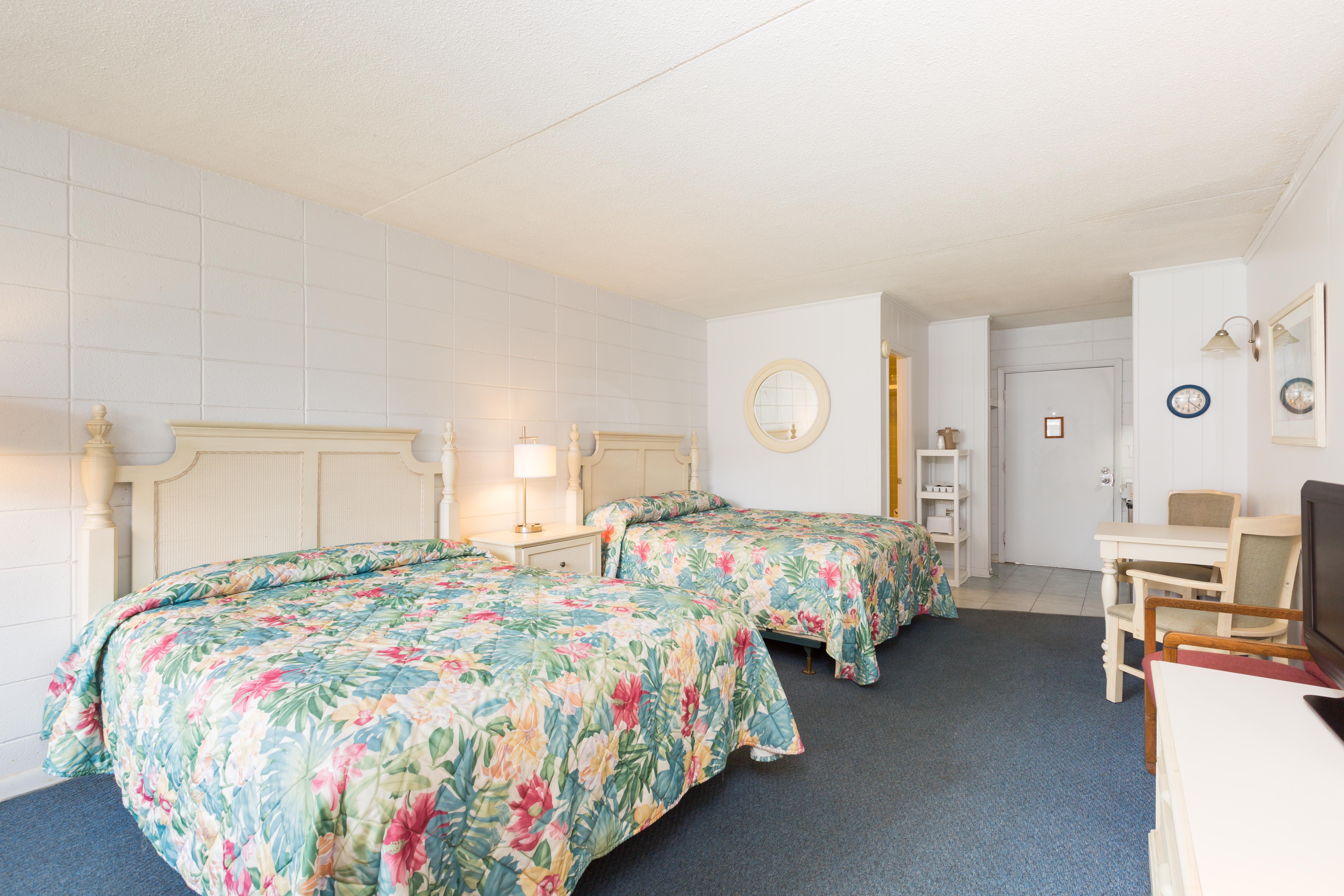 Hotel Shores