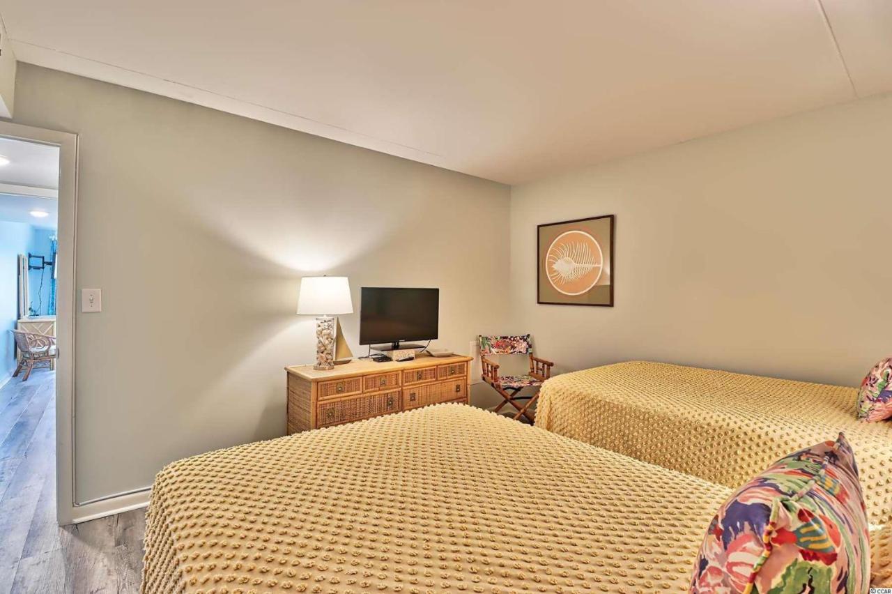 Holiday home One Unit 302 - 3rd Floor Oceanfront - Sleeps 6! 2 Bed, 2 Bath