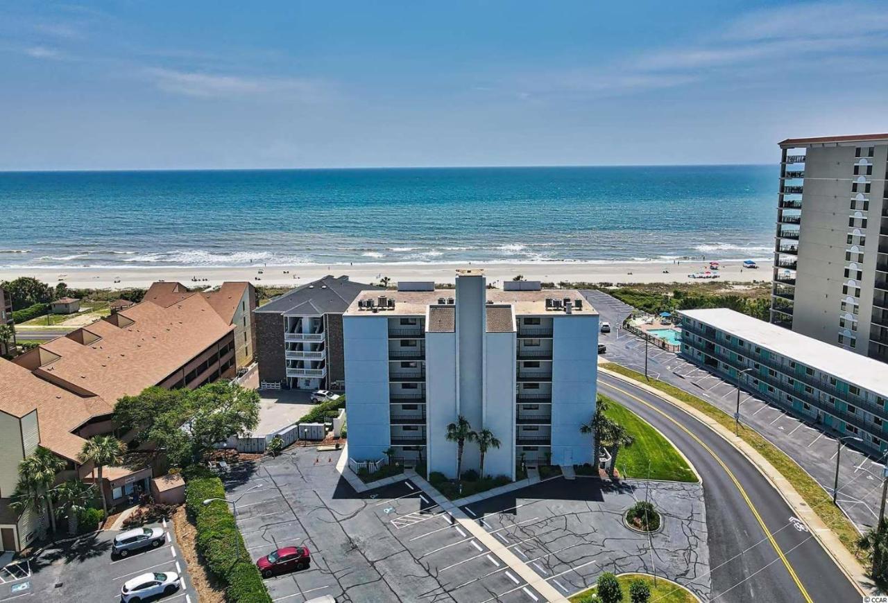 One Unit 302 - 3rd Floor Oceanfront - Sleeps 6! 2 Bed, 2 Bath * Myrtle Beach