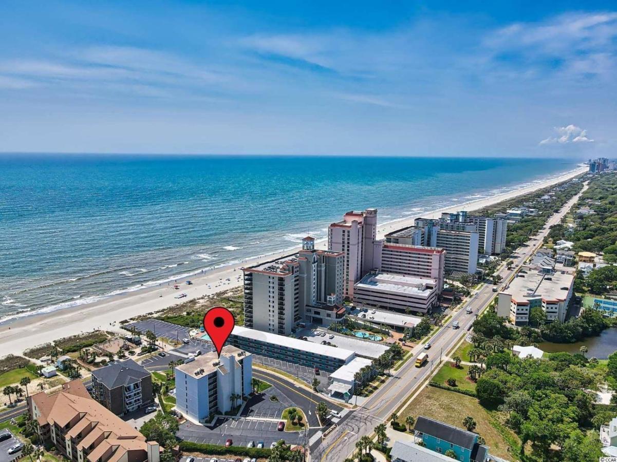One Unit 302 - 3rd Floor Oceanfront - Sleeps 6! 2 Bed, 2 Bath *