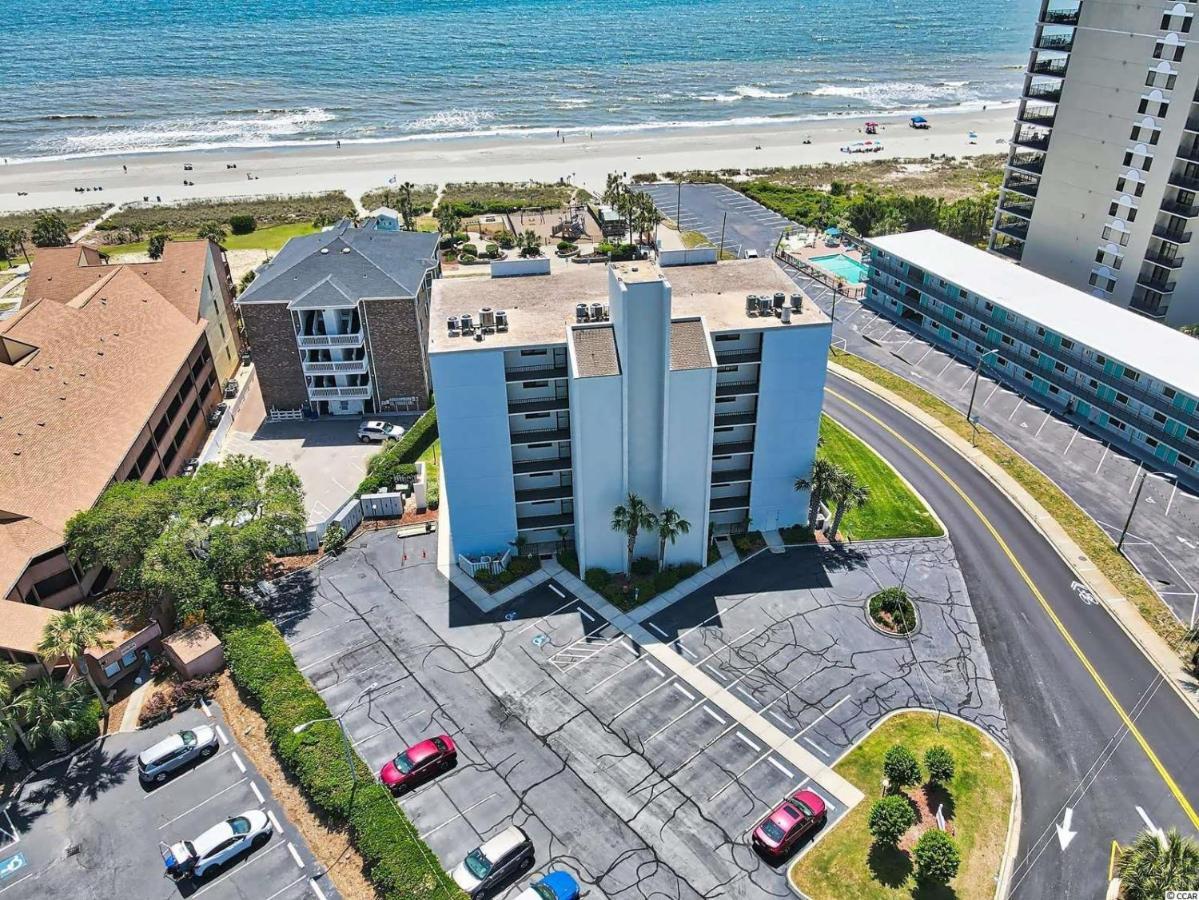 One Unit 302 - 3rd Floor Oceanfront - Sleeps 6! 2 Bed, 2 Bath Holiday home