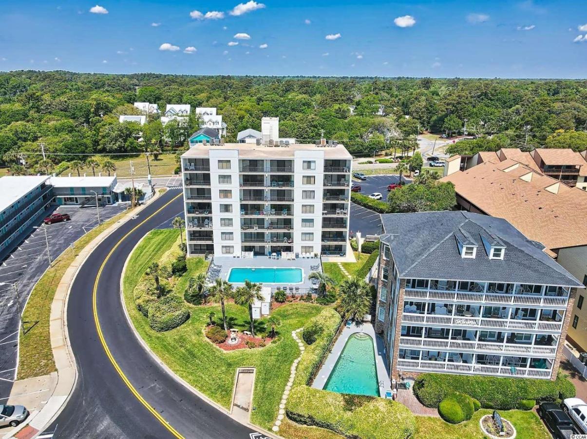 One Unit 302 - 3rd Floor Oceanfront - Sleeps 6! 2 Bed, 2 Bath Myrtle Beach