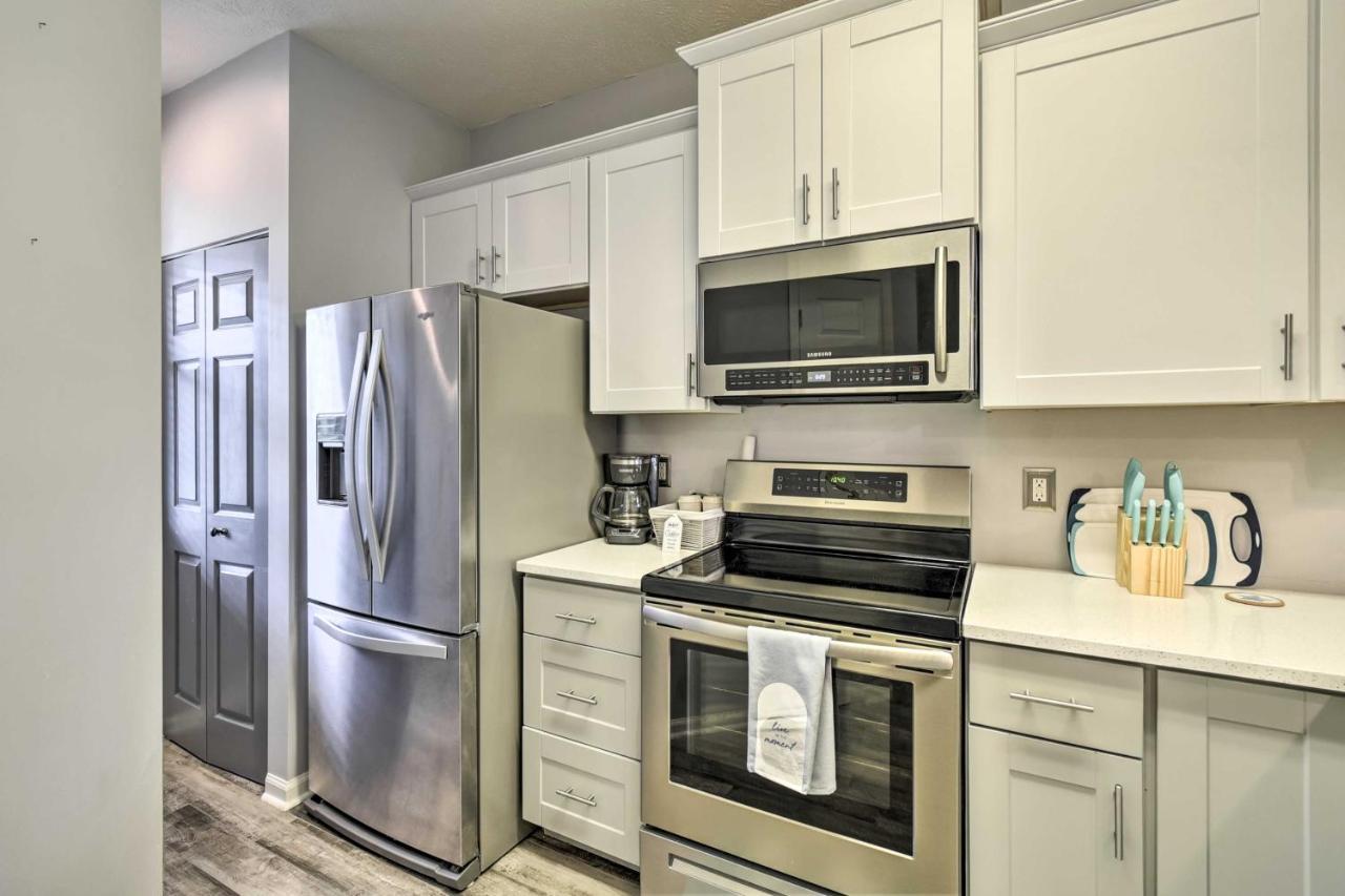 Lovely With Community Pool! Apartment *