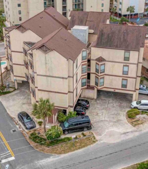 Lovely 2-bedroom With Pool Myrtle Beach