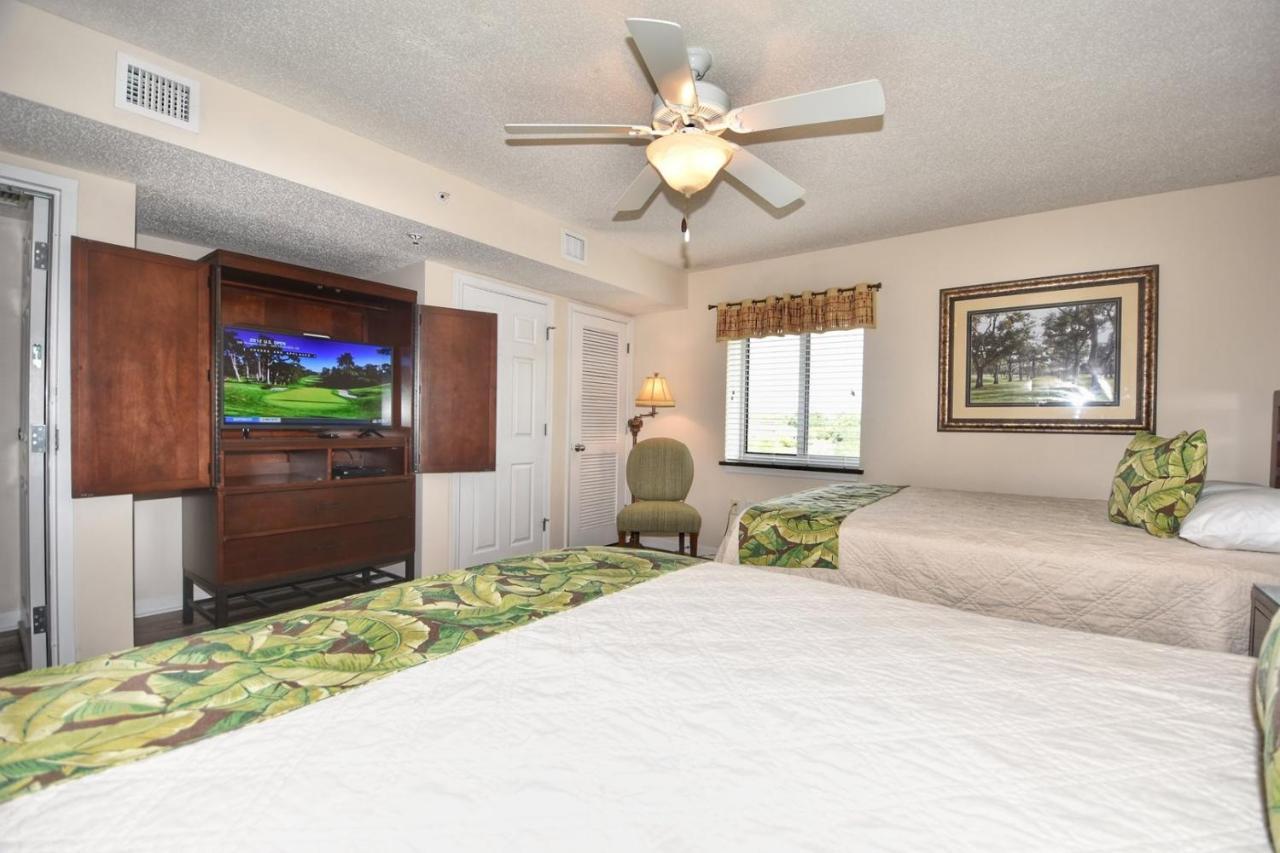 Apartment 3405 Yacht Club *