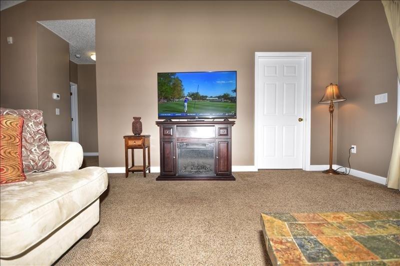 1732 Ironwood Apartment *