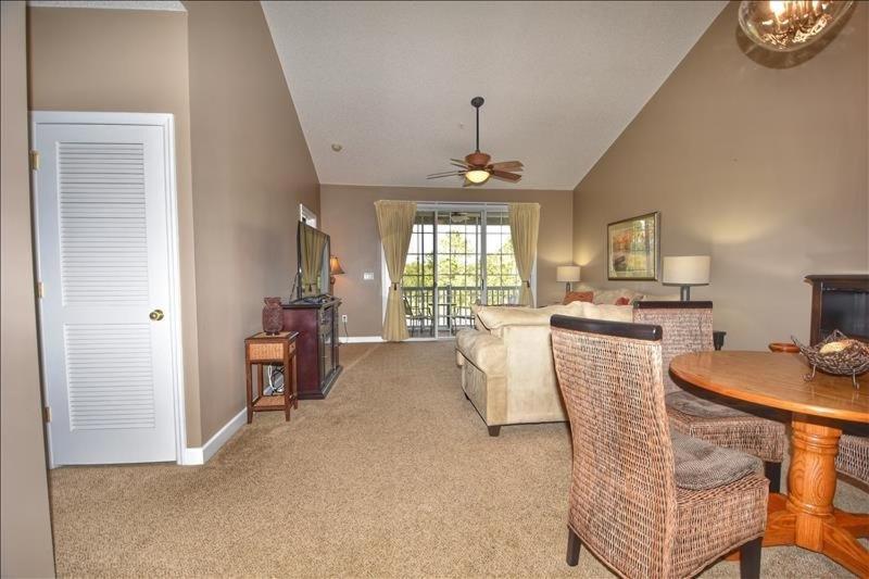 1732 Ironwood