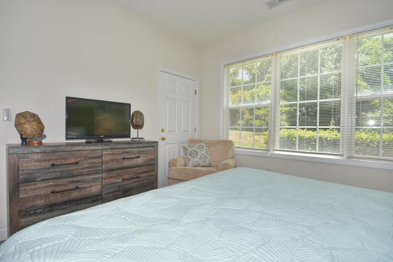 1612 Ironwood
