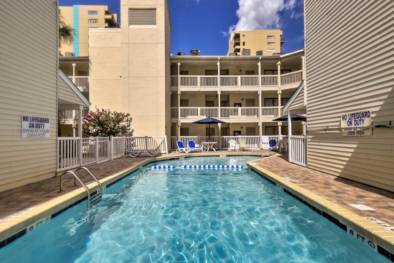 Myrtle Townhome Steps To Ocean Waves! Holiday home