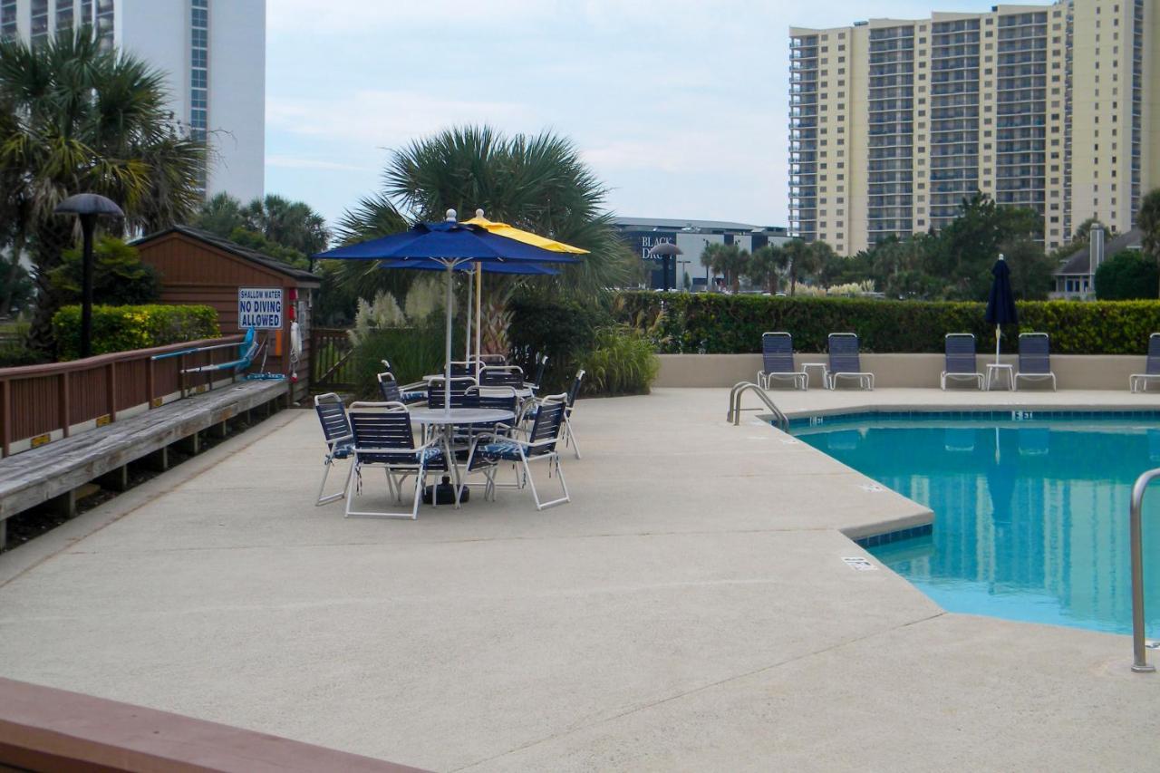 Villa Bright Family With Pool Walk To Private