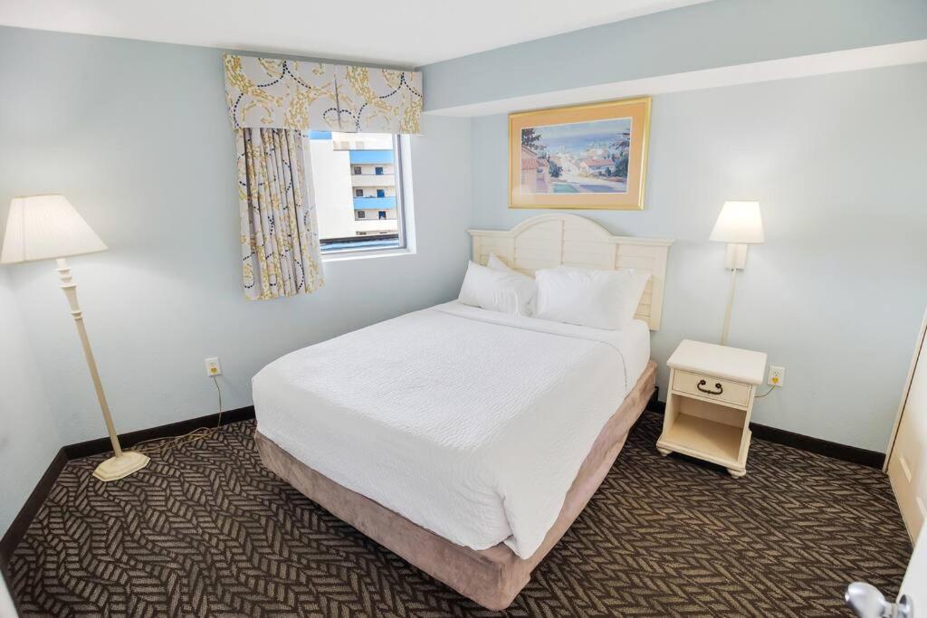 Oceanfront 3br/2ba, Ocean Reef, Waterpark Myrtle Beach