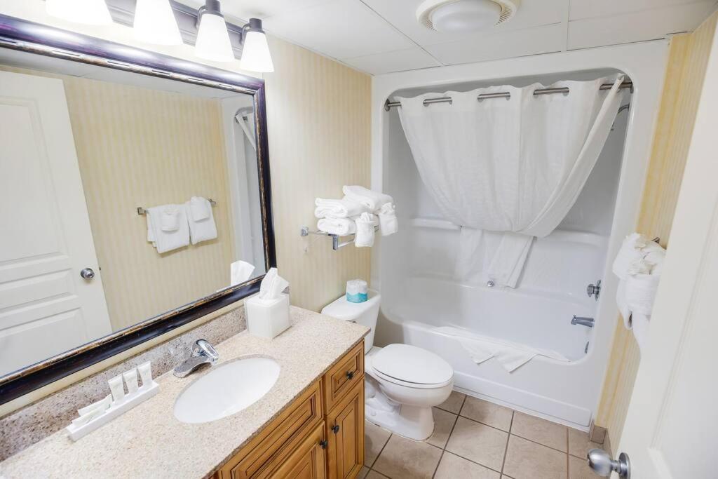 Oceanfront 3br/2ba, Ocean Reef, Waterpark Holiday home Myrtle Beach