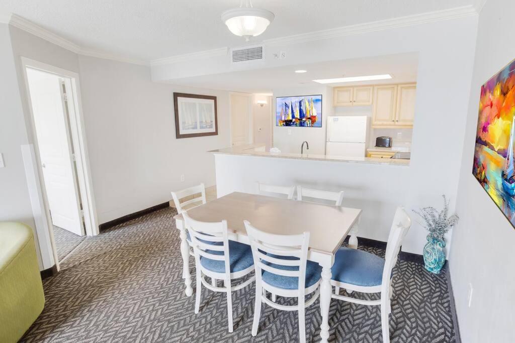 Oceanfront 3br/2ba, Ocean Reef, Waterpark