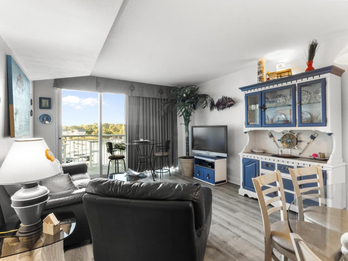 Harbourgate Marina #312 Apartment *