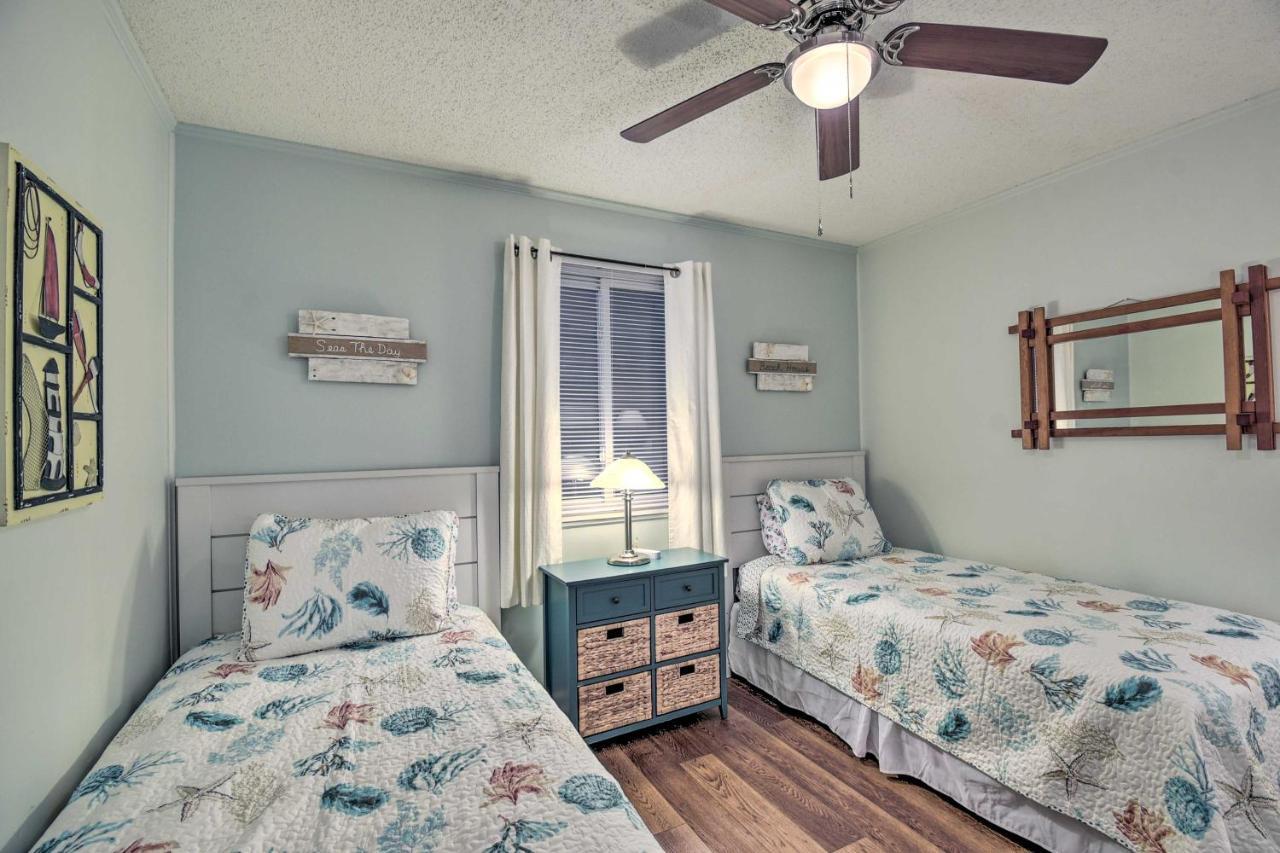 North Myrtle With Private Balcony! *