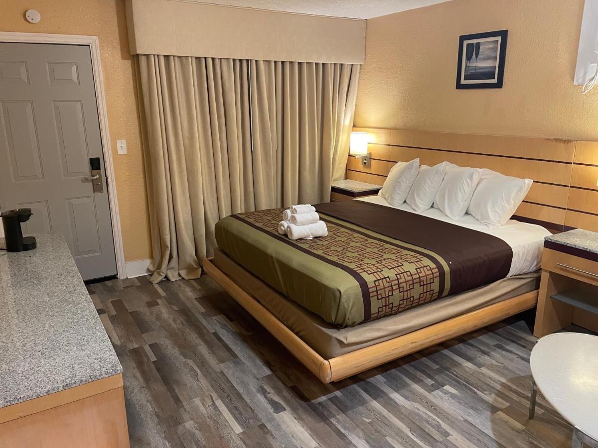 Sunburst 3* Myrtle Beach
