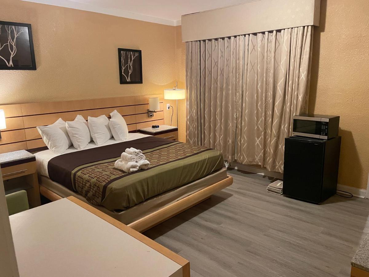 Hotel Sunburst 3*