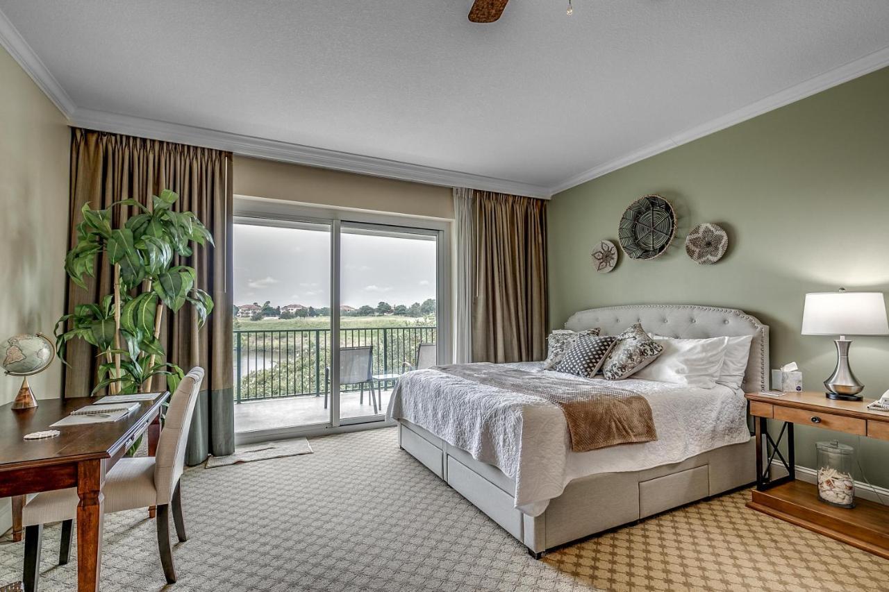 Apartment The Marina 4-303a *