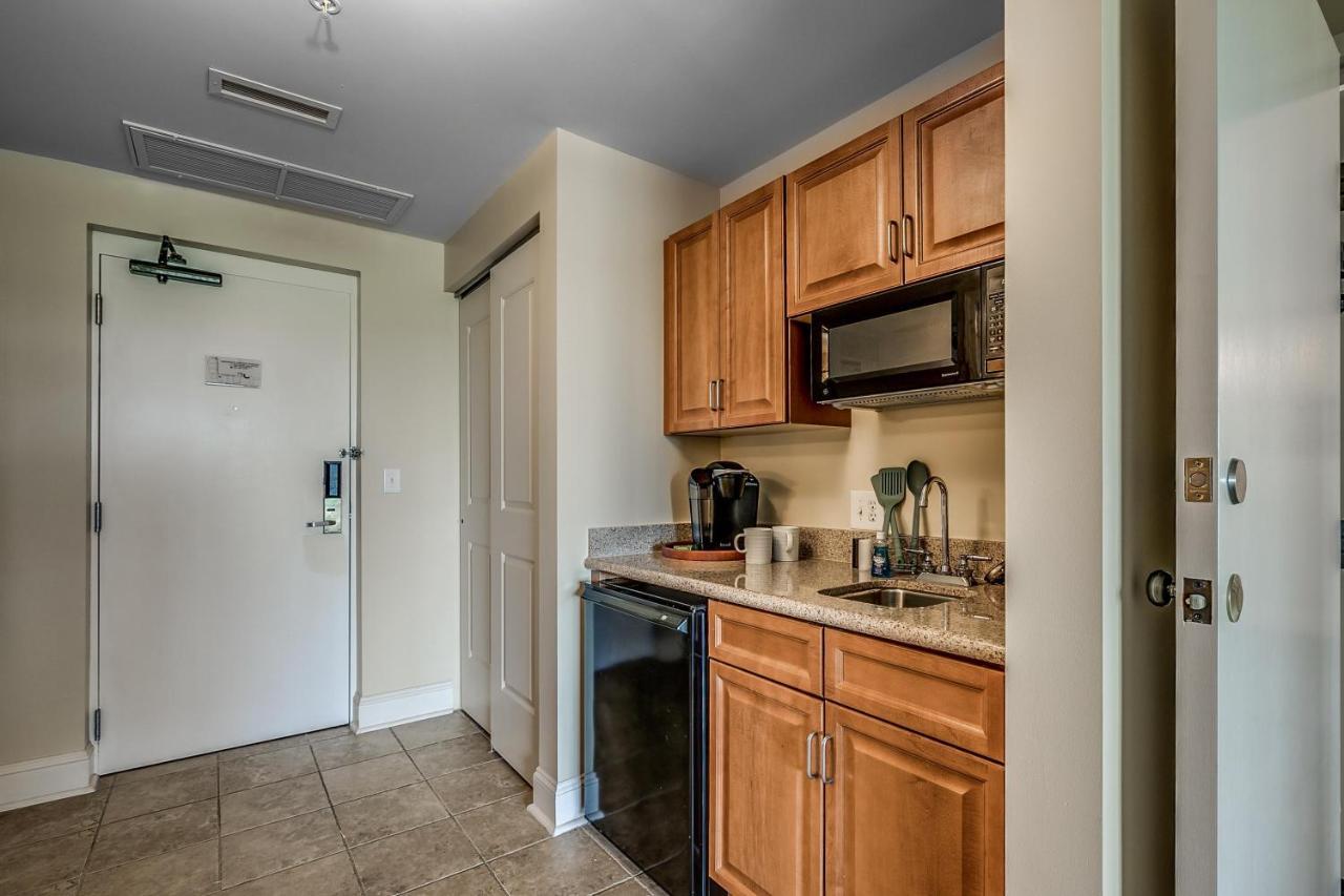 Apartment The Marina 4-303a