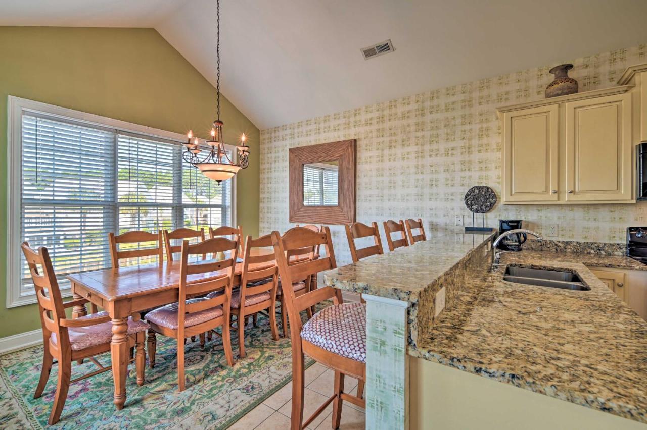 Holiday home Spacious Family Retreat With Amenities! Myrtle Beach