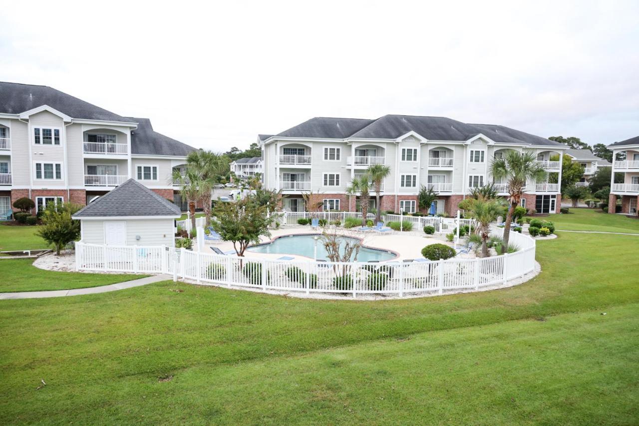 Apartment Stunning On Golf Course Near Broadway At The Beach