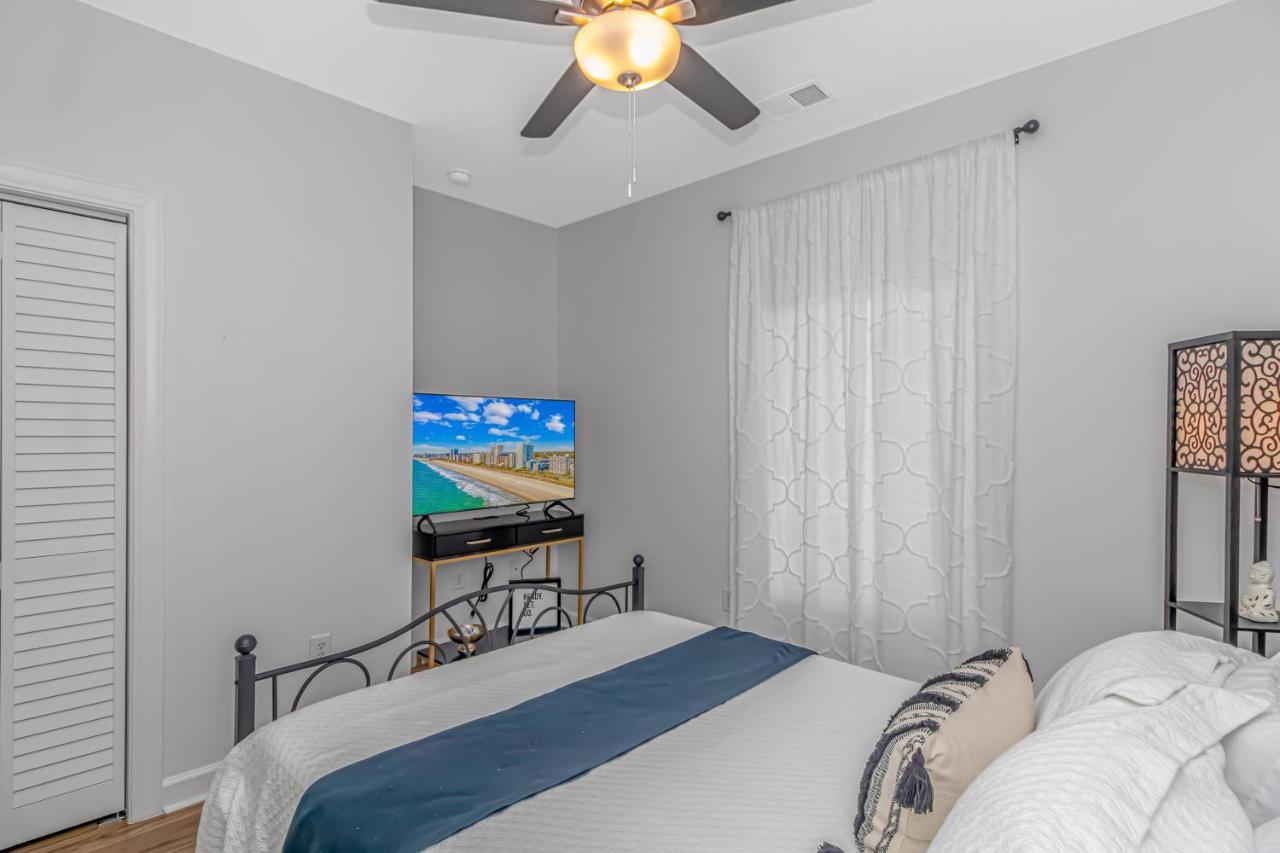 Cypress Bend At Barefoot: Two-bedroom With Barefoot Landing Views Holiday home Myrtle Beach