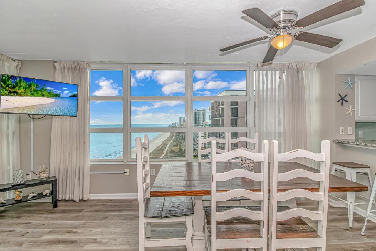 Stunning Oceanfront 2 Bedroom, 2 Bath - Carolinian 1633 Holiday home