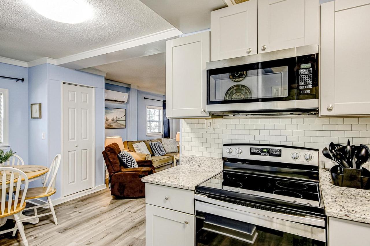 North Myrtle Getaway Apartment