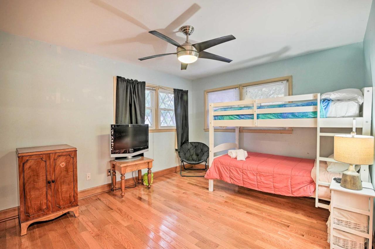 Spacious Walk To And Entertainment! Holiday home Myrtle Beach