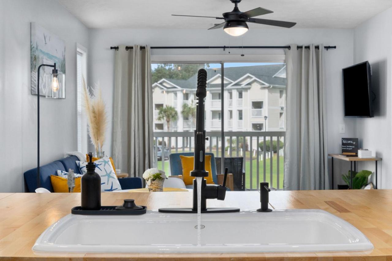 Fully Equipped 2br 2ba With King Bed In Heart Of Mb *