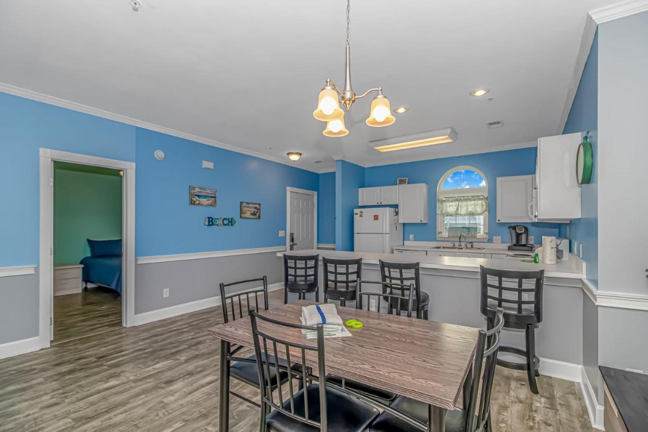 Spacious 2 Bed 2 Bath Golf Course - Perfect For 6-8 Guests! Magnolia North Unit 201