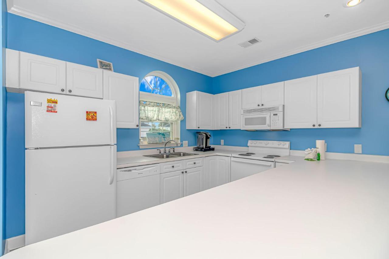 Spacious 2 Bed 2 Bath Golf Course - Perfect For 6-8 Guests! Magnolia North Unit 201 Holiday home Myrtle Beach