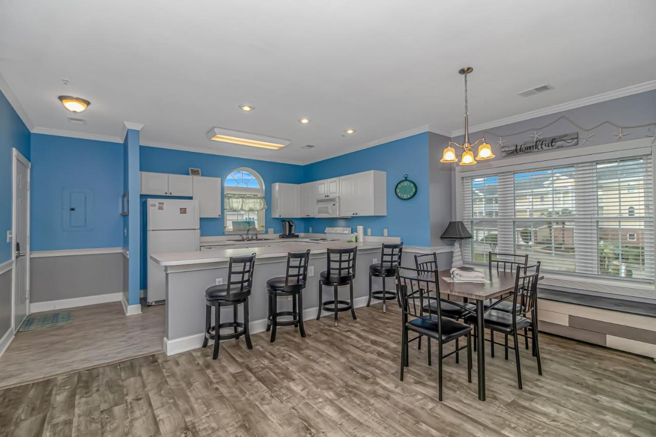 Spacious 2 Bed 2 Bath Golf Course - Perfect For 6-8 Guests! Magnolia North Unit 201