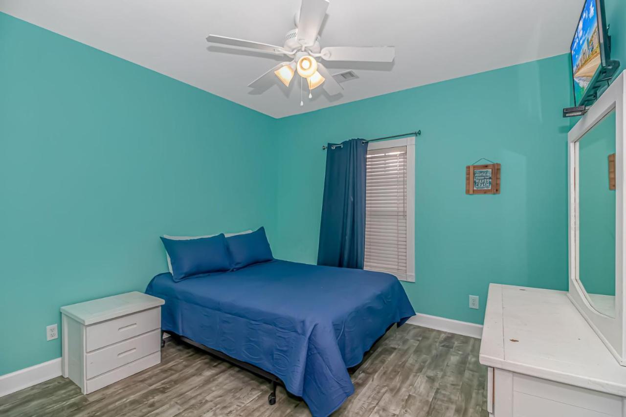 Spacious 2 Bed 2 Bath Golf Course - Perfect For 6-8 Guests! Magnolia North Unit 201 * Myrtle Beach