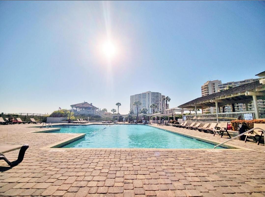2br In The Gated Ocean Creek Plantation Holiday home *