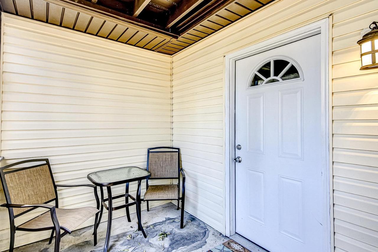 North Myrtle Getaway Apartment *