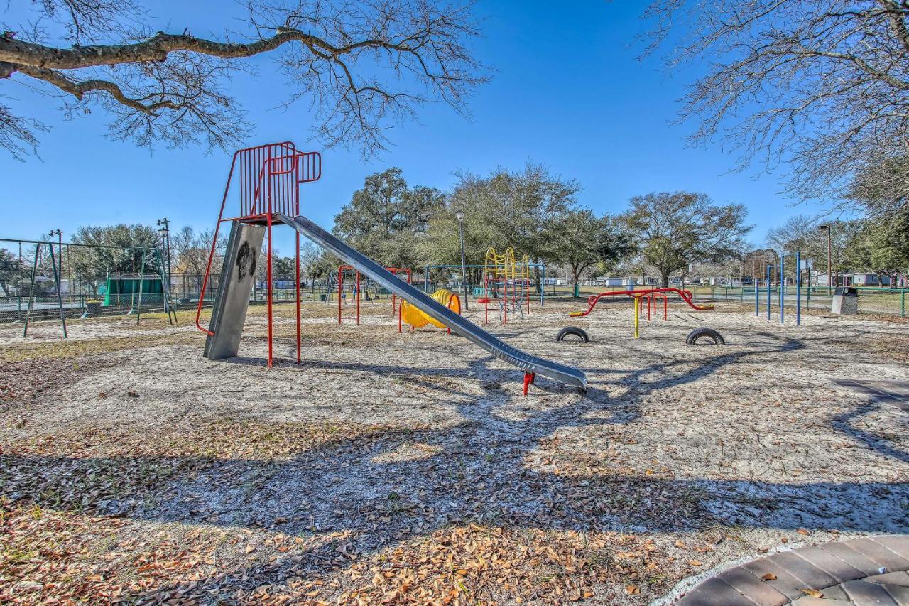 Murrells Inlet Escape With Private Pool And Grill Holiday home *
