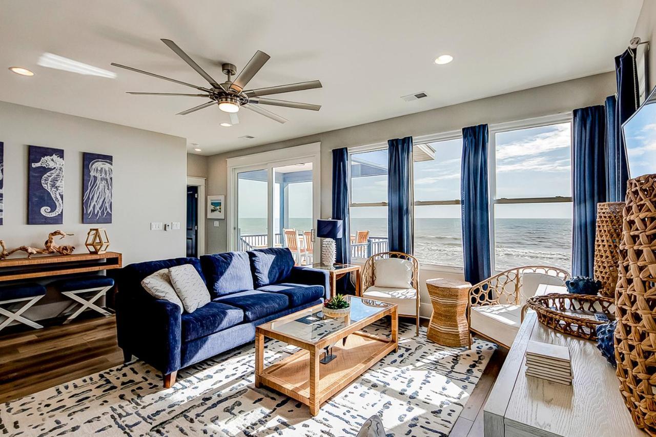 Holiday home Blue Wave *