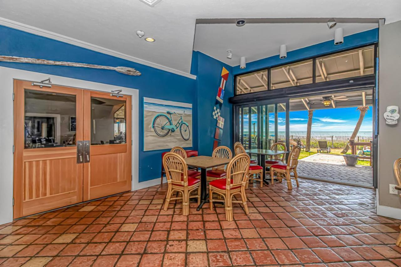 Ocean Reef - Direct Oceanfront - Nicely Updated! Perfect For 2-4 Guests! Unit 401 Holiday home Myrtle Beach