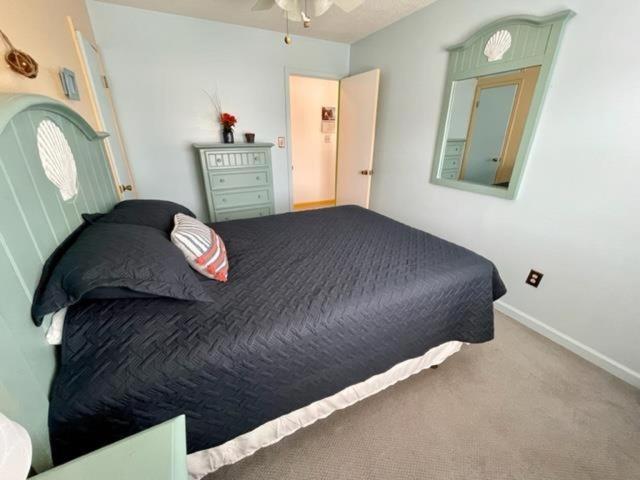 Apartment Surfside By The Sea I 205 Myrtle Beach