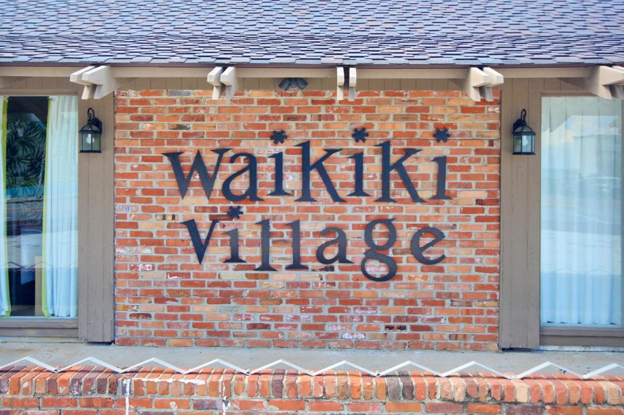 Hotel Waikiki Village