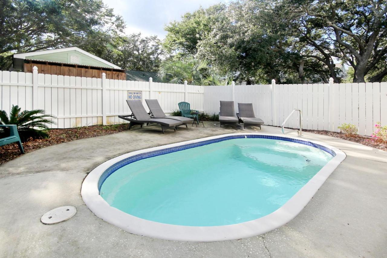 Holiday home Anchors Away